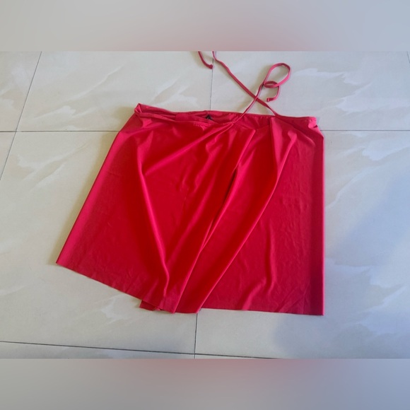 - La Blanca  by Rod Beattie red Beyond Pareo Wrap Cover-Up - Picture 11 of 11